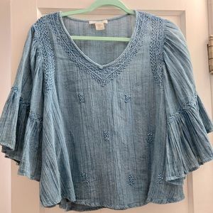 Rachel Zoe Blue Bell Sleeve Top Size M